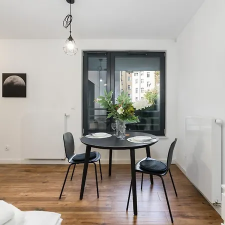 Daire Old Market By Renters