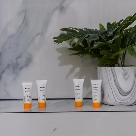 Old Market By Renters Apartment