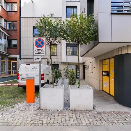 Old Market By Renters Apartment Poznan