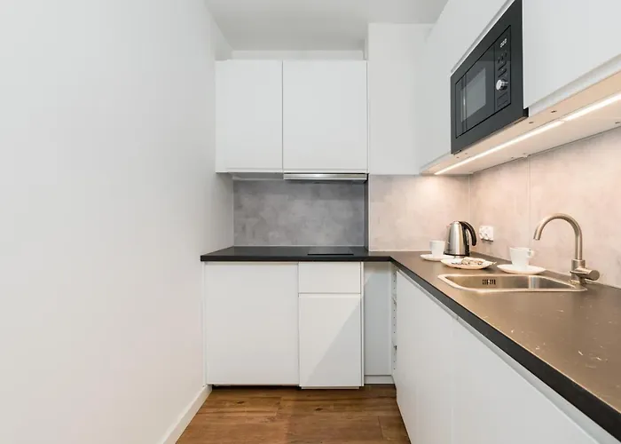 Old Market By Renters * Poznan